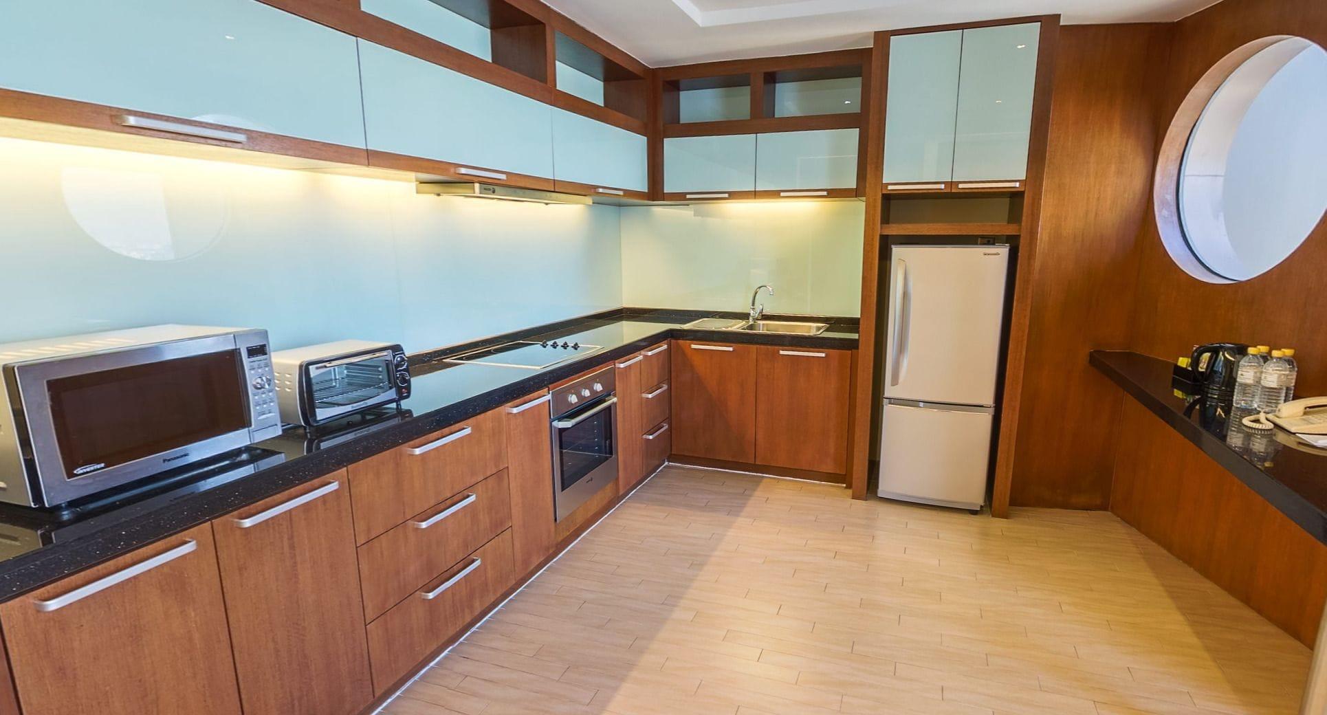 St Giles Gardens Hotel Kuala Lumpur Eksteriør billede A modern kitchen