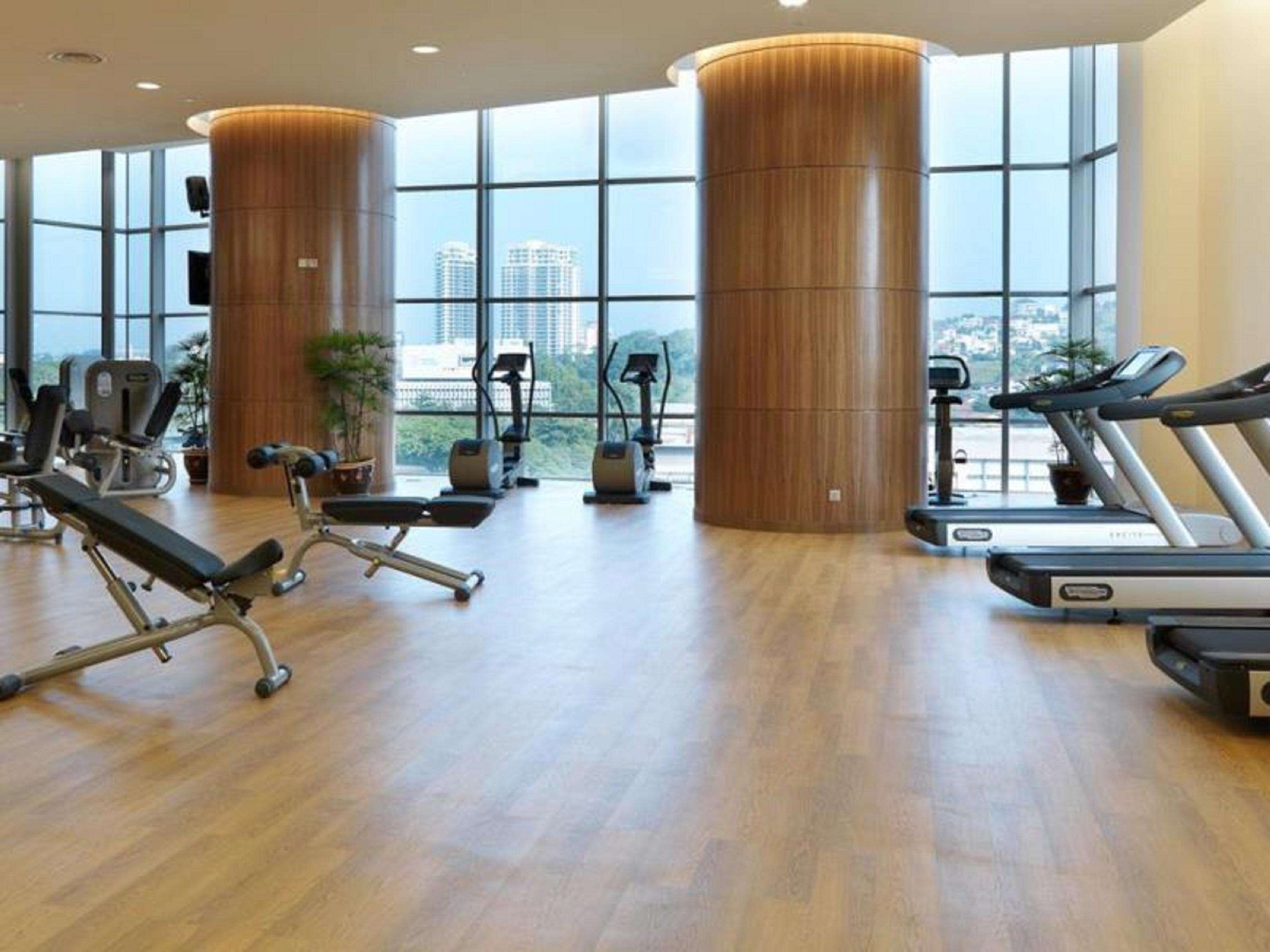 St Giles Gardens Hotel Kuala Lumpur Eksteriør billede The gym at the hotel